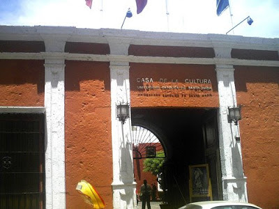 Foto a la fachada del Museo Santuarios Andinos