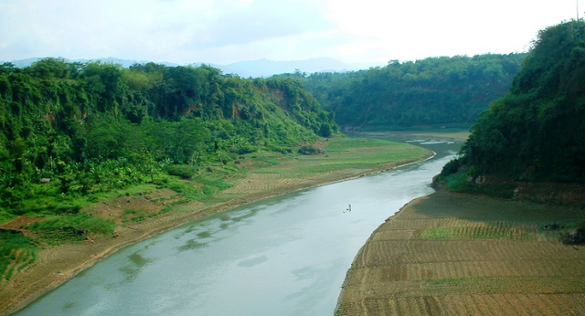 Sungai terpanjang di Jawa Barat