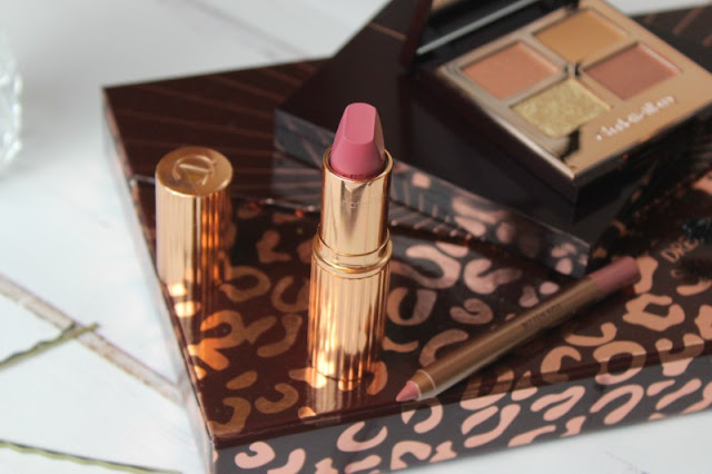 Charlotte Tilbury Dreamy Look in a Clutch Kit 