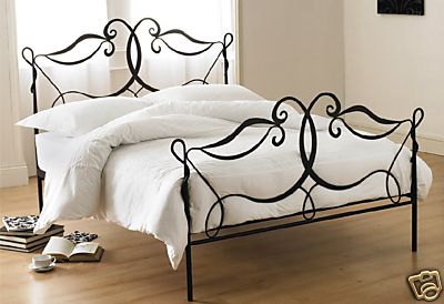 Wrought Iron Canopy  on Antique Iron Mattress Pictures