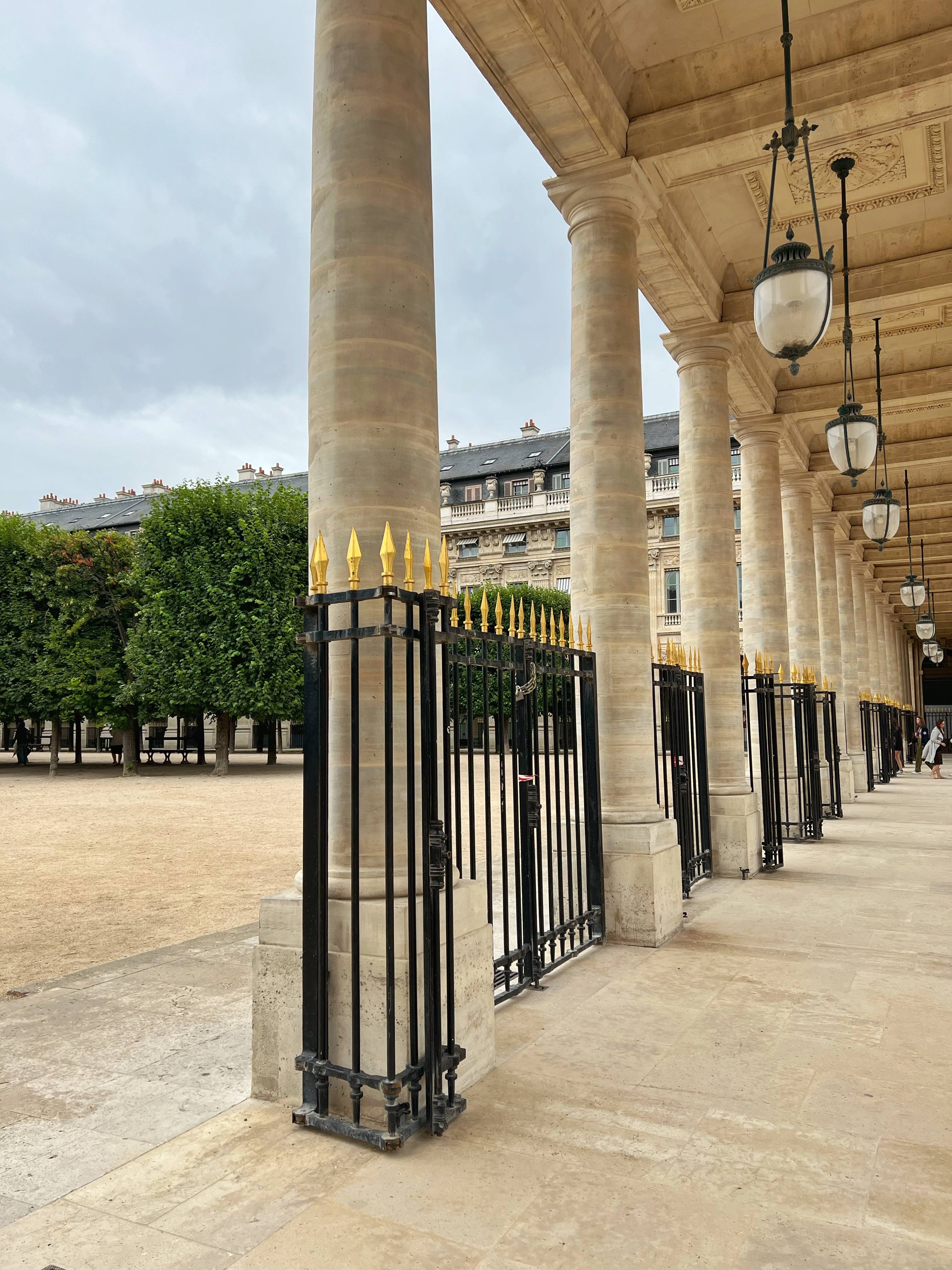 Adrienne Nguyen_Domaine National du Palais-Royal_Photo Spots in Paris_Black and White Columns in Paris