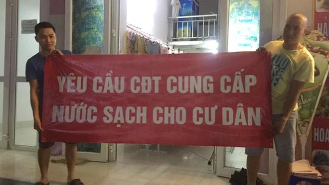 Cư dân Thanh Hà Cienco 5 treo băng rôn