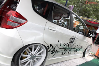 honda jazz putih modifikasi