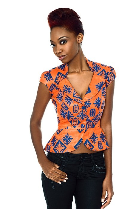 Ladies Ankara Tops For Jeans, ankara top styles with Jean shorts, ankara too with Jean trousers, perfect Ankara tops design for ladies, hot Ankara styles for jeans to match
