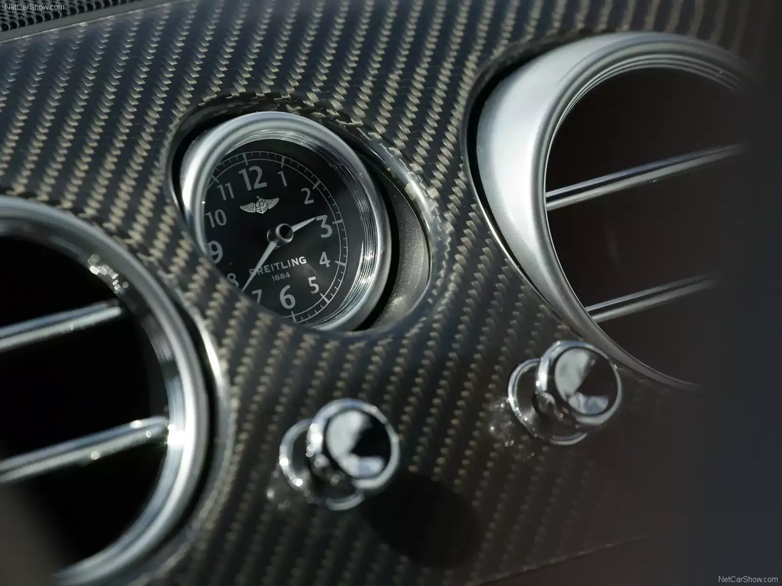 Hình ảnh xe ô tô Bentley Continental Supersports 2010 & nội ngoại thất