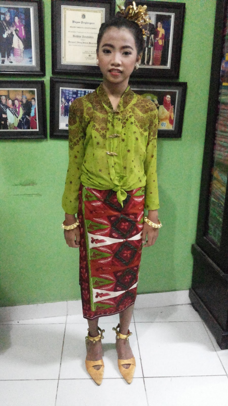  SANGGAR NUSANTARA DOT COM Jakarta SEWA BAJU ADAT  