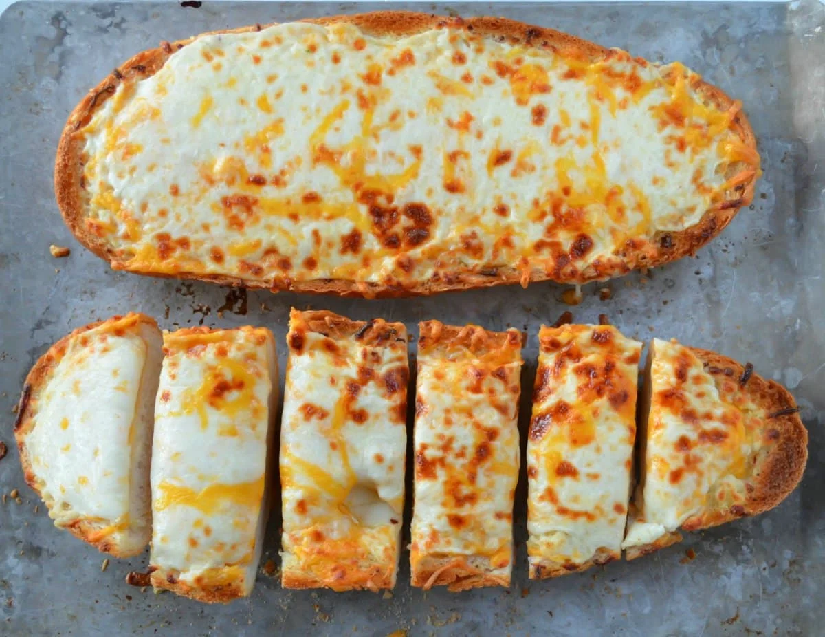 Colt's Cheesy Garlic Bread Recipe, It's a super easy side dish recipe and a favorite for Italian night from Serena Bakes Simply From Scratch.