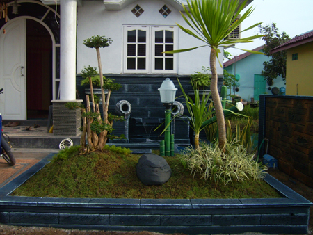 Rumah Minimalis  Taman on Taman Minimalis Depan Rumah