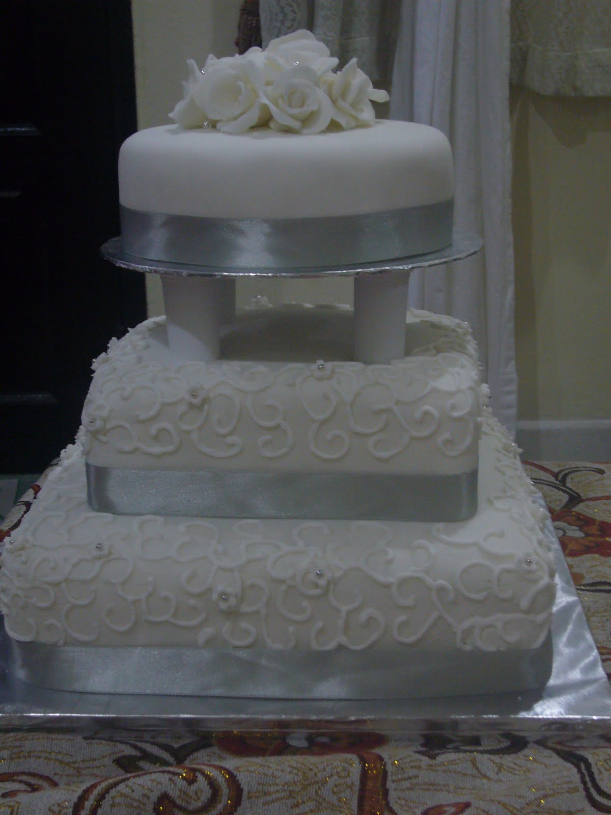 www bakingproject blogspot com Sheriman s Wedding  Cake 