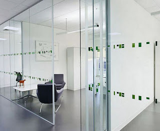 Commercial Glass Giovani Glass