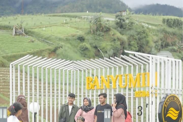 Resto Banyu Mili Tawangmangu