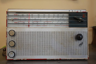  Siapa yang tidak kenal dengan yang namanya radio Mengenang Radio Kuno Yang Antik dan Gamb Mengenang Radio Kuno Yang Antik dan Gambarnya
