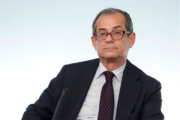 Tria: "Bisogna ristabilire la fiducia nei confronti dell’Italia"