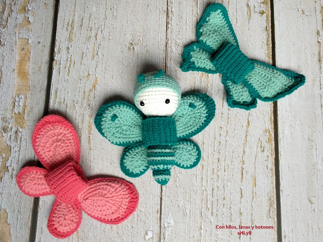 Con hilos, lanas y botones: mariposa amigurumi (patrón Lalylala)