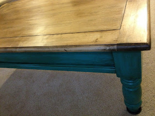 coffe table before and after with Annie Sloan chalk paint Florence with Annie Sloan Dark Wax
