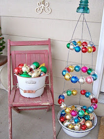 Christmas Ideas http://bec4-beyondthepicketfence.blogspot.com/2014/07/christmas-in-july.html