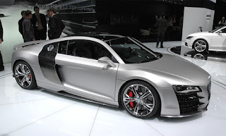 Audi r8 v12