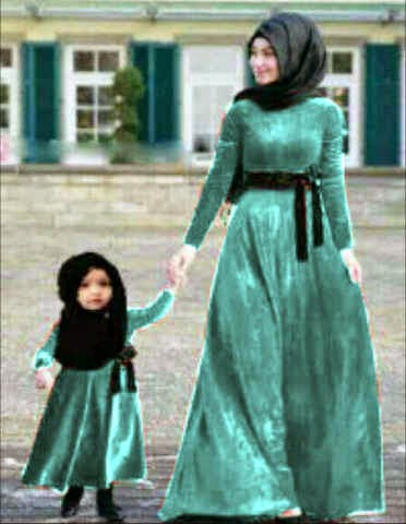 17 Baju Muslim Couple Ibu dan Anak Terbaru