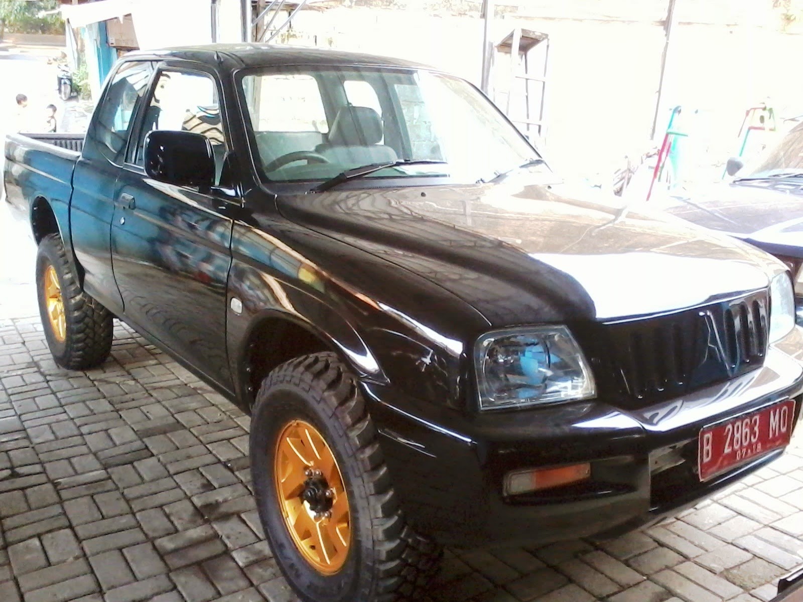 Modifikasi L200