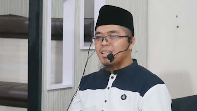 Sosok Ustaz Muflih Safitra yang Berdebat Keras dengan UAH Soal Hukum Musik