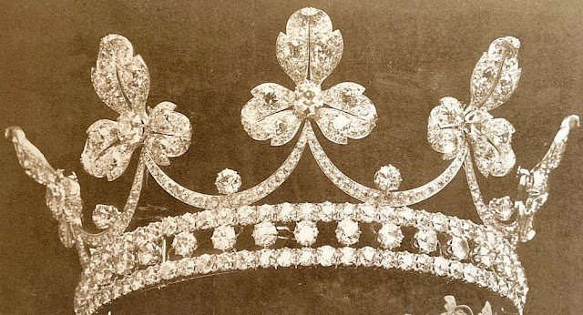 diamond trefoil tiara princess maria letizia bonaparte savoy aosta musy