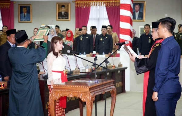 Amelia Nanda Resmi Duduki Wakil Ketua III DPRD Lamsel Gantikan Waris Basuki