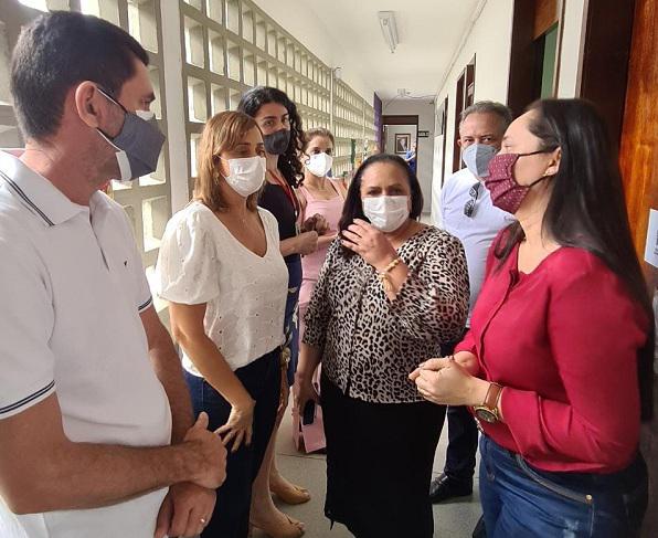 Secretária Ana Cláudia visita Centro de Referência da Mulher e recebe anúncio da Patrulha Maria da Penha em Campina Grande no próximo mês