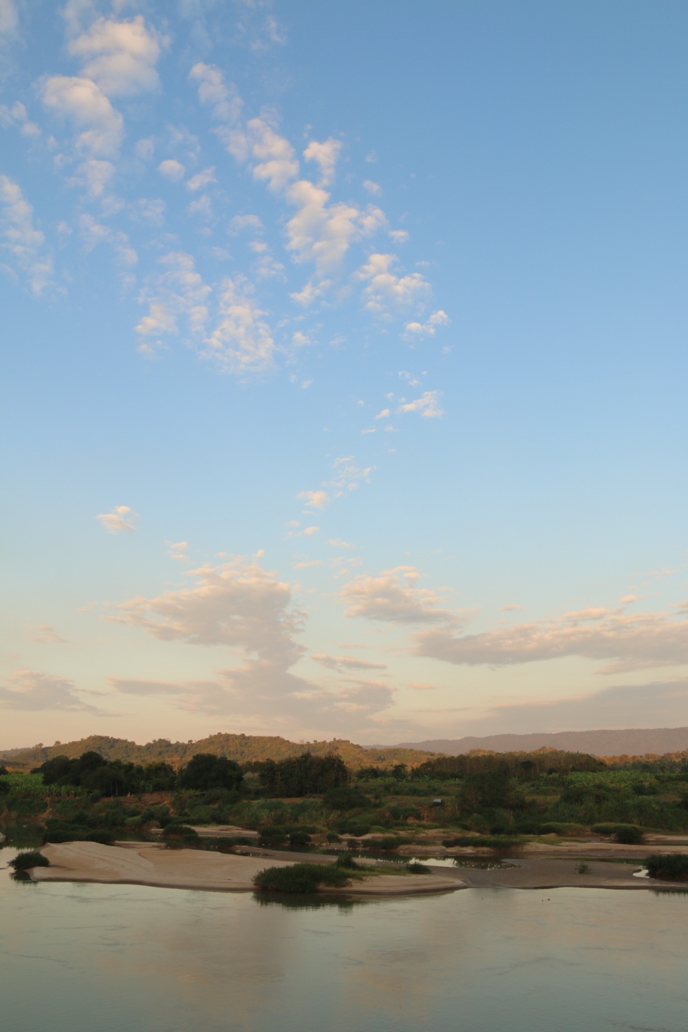 View Ban Meuang