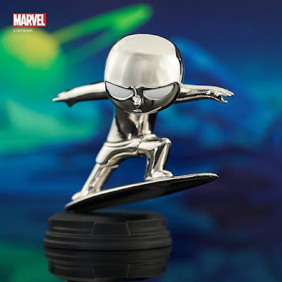 San Diego Comic-Con 2023 Exclusive Silver Surfer Chrome Edition Animated Marvel Mini Statue by Skottie Young x Gentle Giant x Diamond Select Toys