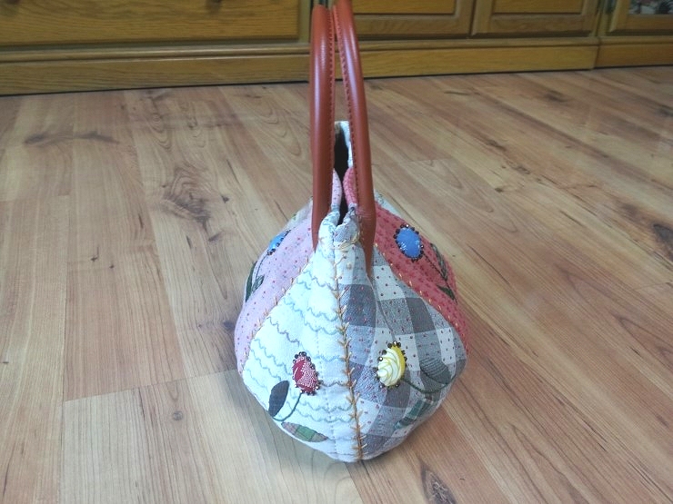 Simple and convenient bag. Patchwork, Quilting. DIY Picture Tutorial.  Простая и удобная сумка. Лоскутное шитьё (пэчворк, квилтинг).