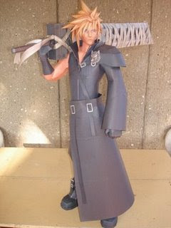 Kingdom Hearts Papercraft: Cloud Strife Ver. 2