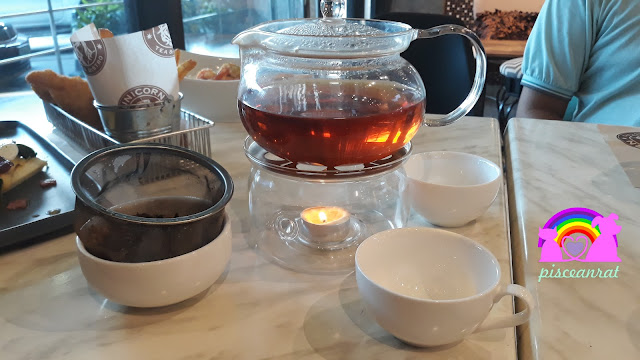 Now HIGHLY RECOMMENDED is their hot tea which was served very nicely. We chose Apple Teani (you can see the loose leaf used and its temperature is maintained by a tealight candle, I can compare it to a very expensive teahouse that we had visited).