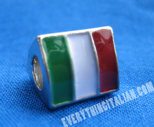 italy flag. italian flag colors. the