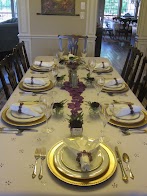 How To Set Dinner Table - Valentine Day's Dinner Table Setting…… | Cheap table ... / We show you how to set a gorgeous table course two has been cleared, leaving the table set for the main course.