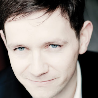 Iestyn Davies (photo Marco Borgreve)