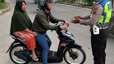  Satlantas Polres Aceh Tamiang Laksanakan Patroli Dikawasan Jalur KTL ( Kawasan Tertib Berlalulintas )