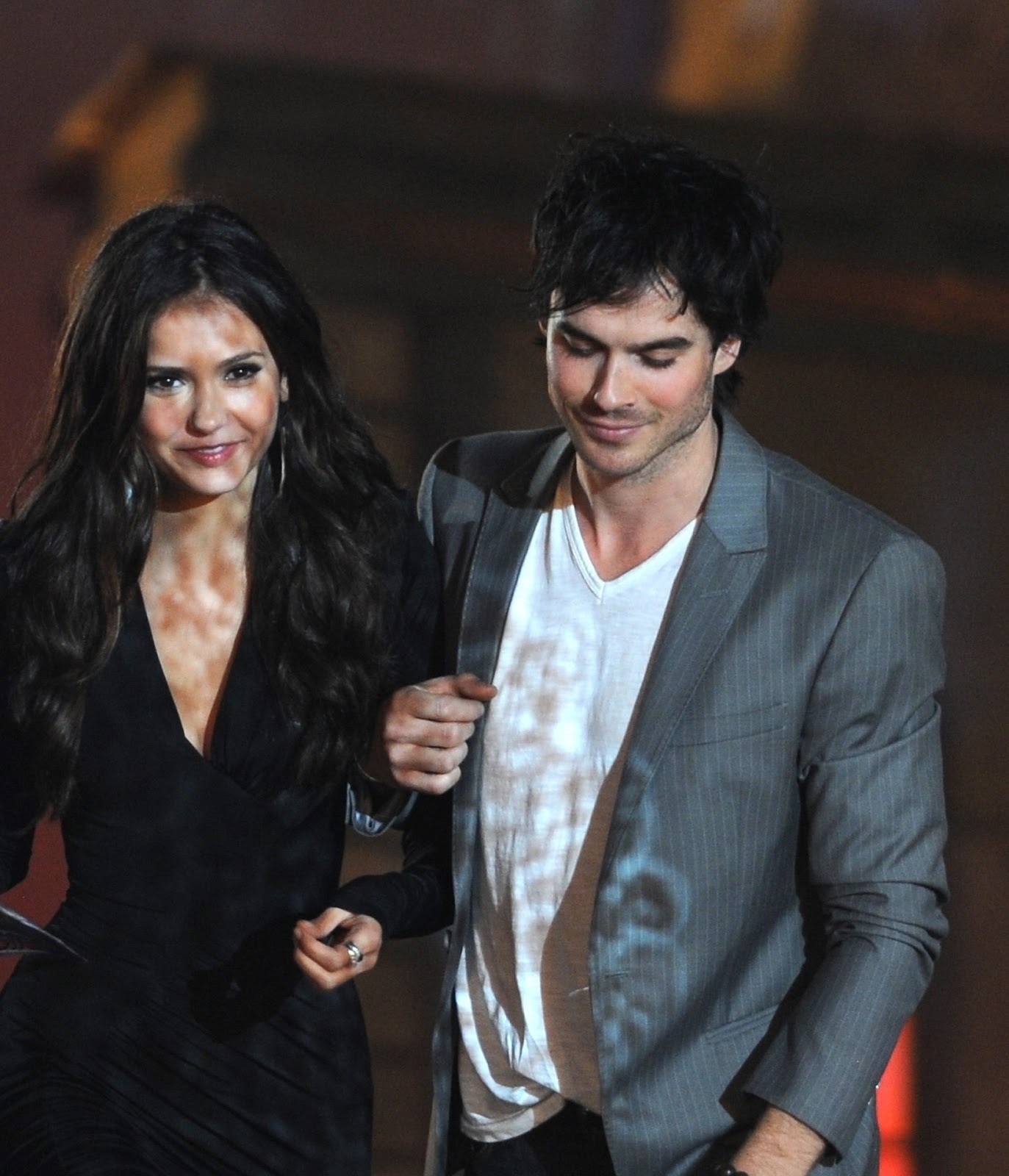 Ian-Nina-Scream-Awards-2010-HQ-ian-somerhalder-and-nina-dobrev ...