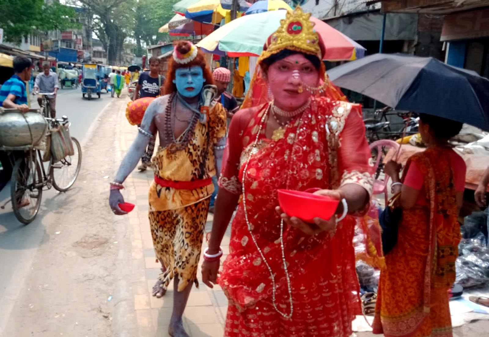 Gajan-Bengal-has-its-own-culture