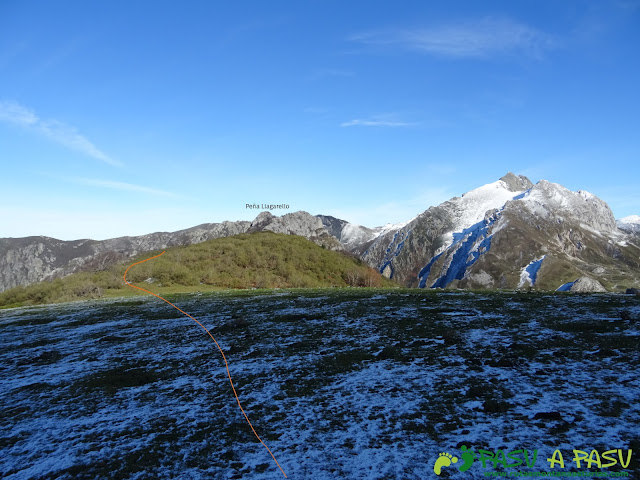 Peña Llagarello desde Colla Beldoso