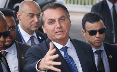 Bolsonaro segue internado no Hospital Vila Nova Star, em São Paulo