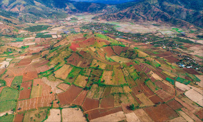 Ville Gia Lai montagnes majestueuses dans mes yeux 