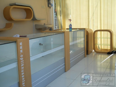 Etalase Display Custom + Furniture Semarang ( Etalase Display )