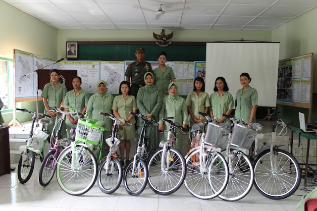 DANDIM 0726/SKH BERI PENGARAHAN KEPADA SELURUH ANGGOTA PERSIT KCK CAB XLVII