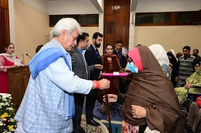 LG inaugurates 'Pensioners Sammelan' in Srinagar