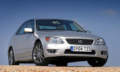 Lexus IS200