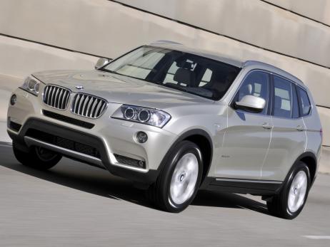 BMW X3 xDrive35i Not only does the X3 35i move forward like a sports car 