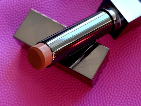 Burberry Beauty Kisses Sheer in Nude No.221