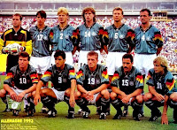 SELECCIÓN DE ALEMANIA - Temporada 1992-93 - Köpke, Ziege, Effenberg, Schulz, Buchwald y Jürgen Kohler; Lothar Matthäus, Riedle, Strunz, Uwe Bein y Jürgen Klinsmann - ESTADOS UNIDOS 3 (Tom Dooley 2 y Earnie Stewart) ALEMANIA 4 (Klinsmann y Riedle 3) - 13/06/1993 - U. S. Cup - Chicago, Illinois, USA, Soldier Field