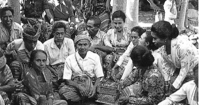 Pertanian modern: Tradisi Sejarah Masyarakat Indonesia 