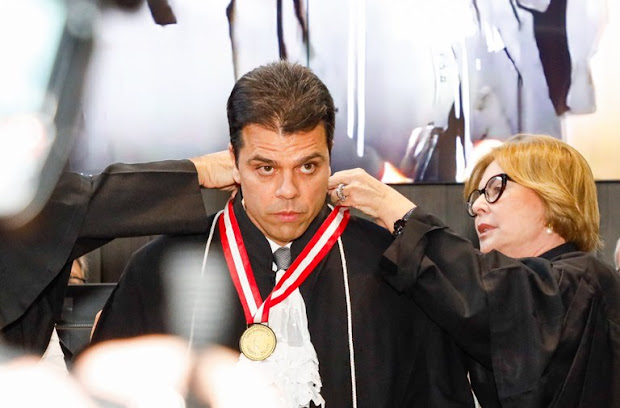 João Azevêdo prestigia posse de Francisco Seráphico Filho no cargo de desembargador do Tribunal de Justiça